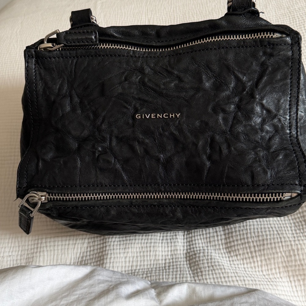 Givenchy Pandora Black Leather Crinkle Bag - Picture 11 of 16